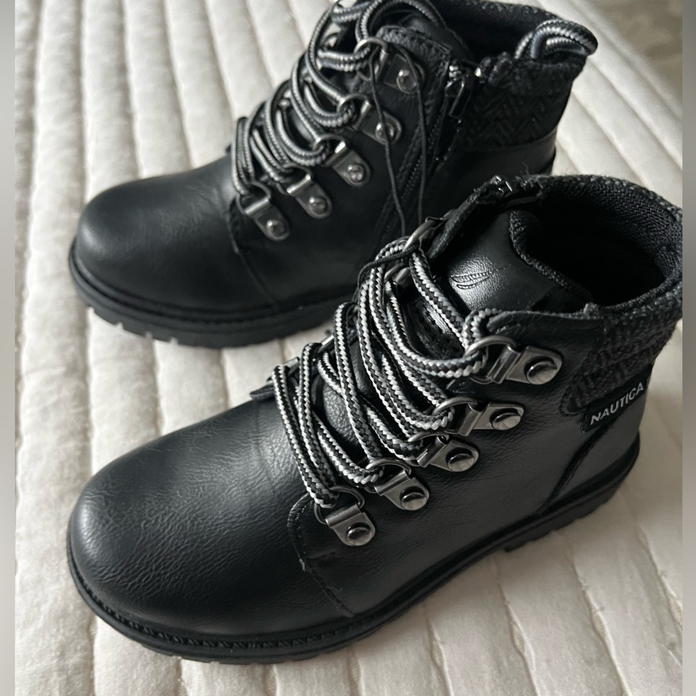 Boys Nautica Boot -style Tigris